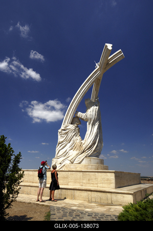 Esztergom, István megkoronázása című szobor-stock-foto