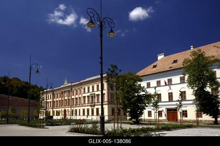 Esztergom felújított belvárosa-stock-foto