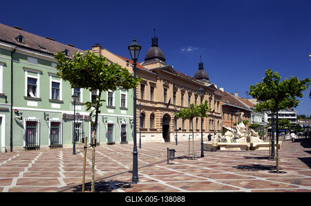 Esztergom felújított belvárosa-stock-foto