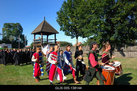 Hadijátékok a fonyódi palánkvárban-stock-foto