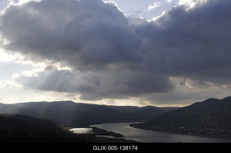 Visegrád, a Dunakanyar látképe a Fellegvárból-stock-foto