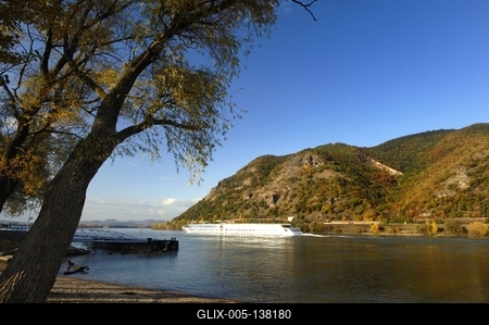 A Dunakanyar látványa Dömösnél-stock-foto