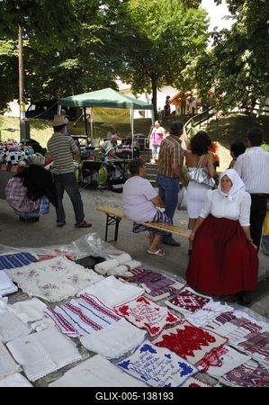 Őrségi Vásár Őriszentpéteren-stock-foto