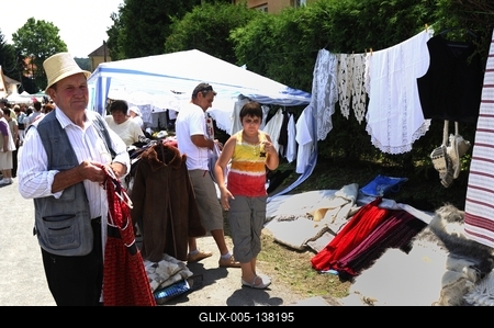 Őrségi Vásár Őriszentpéteren-stock-foto