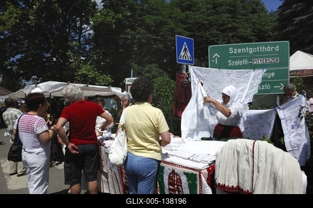 Őrségi Vásár Őriszentpéteren-stock-foto