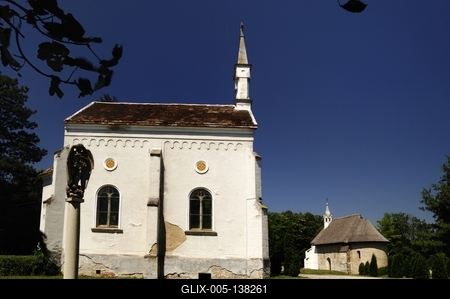 Nagylózs, Szent István római katolikus temetőkápolna-stock-foto