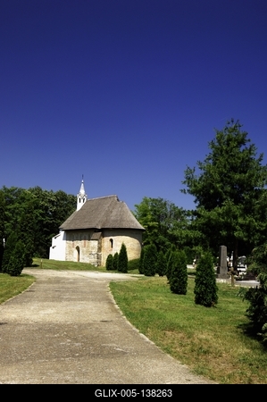 Nagylózs, Szent István római katolikus temetőkápolna-stock-foto