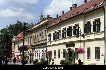 Kaposvár sétáló utcája (Fő utca)-stock-foto