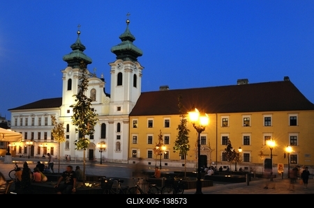 Győr belvárosa, Széchenyi tér-stock-foto