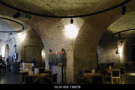 Esztergom, Prímás pince-stock-foto