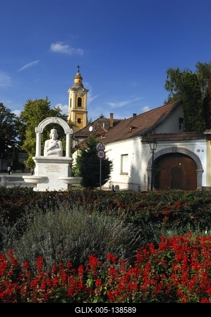 Szent István szobra Süttőn-stock-foto