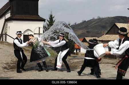 Hollókői Húsvéti Fesztivál-stock-foto