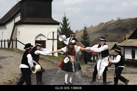 Hollókői Húsvéti Fesztivál-stock-foto