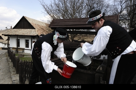 Hollókői Húsvéti Fesztivál-stock-foto