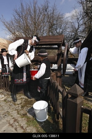 Hollókői Húsvéti Fesztivál-stock-foto