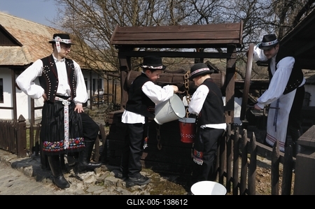 Hollókői Húsvéti Fesztivál-stock-foto