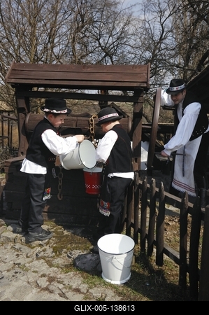 Hollókői Húsvéti Fesztivál-stock-foto