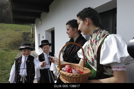 Hollókői Húsvéti Fesztivál-stock-foto