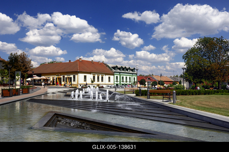 Gyula, Kossuth tér-stock-foto