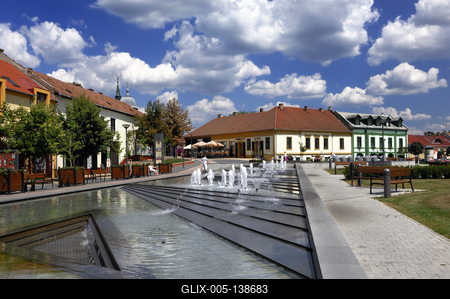 Gyula, Kossuth tér-stock-foto