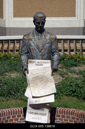 Szeged, Pálfy-Budinszky Endre szobra-stock-foto