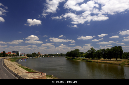 A Tisza folyó Szegeden-stock-foto