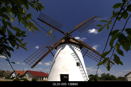 A Szeged-Kiskundorozsmai szélmalom-stock-foto