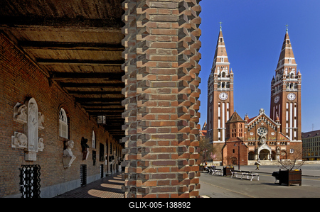 Szeged, Fogadalmi templom-stock-foto