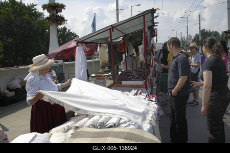 Szegedi Hídivásár-stock-foto