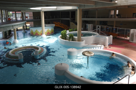 Szeged, Napfényfürdő Aquapolis-stock-foto