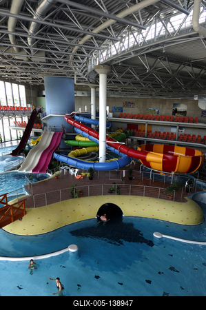 Szeged, Napfényfürdő Aquapolis-stock-foto