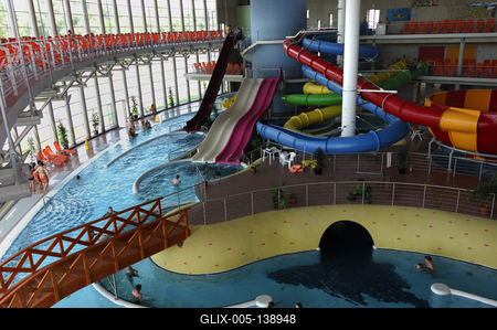 Szeged, Napfényfürdő Aquapolis-stock-foto