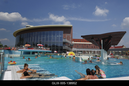 Szeged, Napfényfürdő Aquapolis-stock-foto