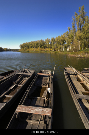 A Holt-Tisza partja Mártélyon-stock-foto