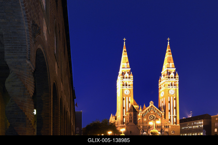 Szeged, Fogadalmi templom-stock-foto