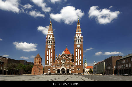 Szeged, Fogadalmi templom-stock-foto