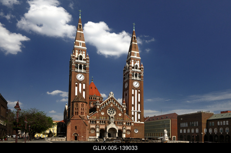 Szeged, Fogadalmi templom-stock-foto