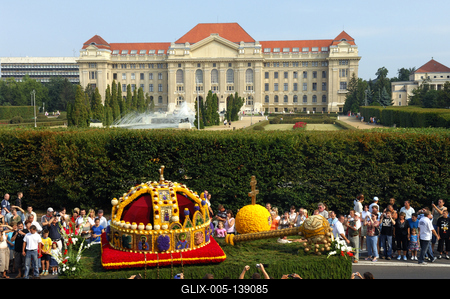 Virágkarnevál Debrecenben-stock-foto