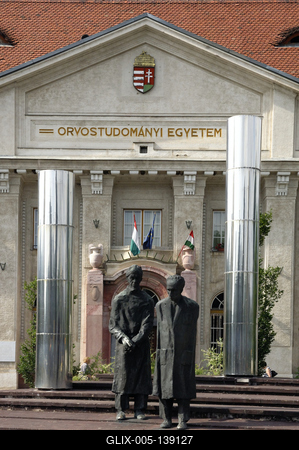 Debrecen, Professzorok szoborkompozíció-stock-foto