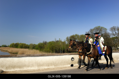 Hortobágyi csikósok-stock-foto