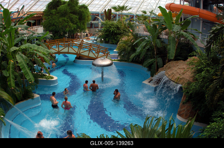 Debrecen, Aquaticum Mediterrán Élményfürdő-stock-foto