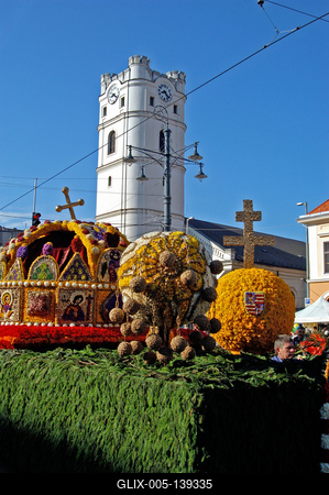 Virágkarnevál Debrecenben-stock-foto
