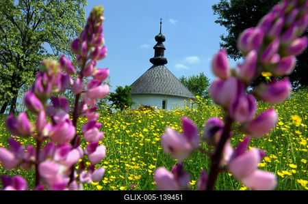 Kissikátor, Római katolikus körtemplom-stock-foto
