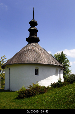 Kissikátor, Római katolikus körtemplom-stock-foto