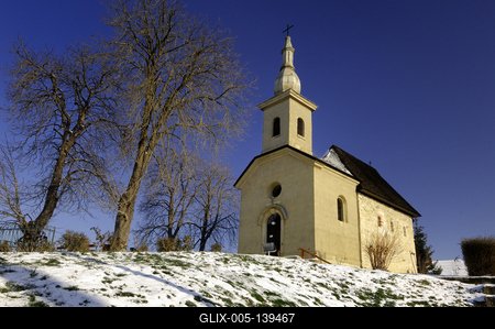 Tarnaszentmária, Római katolikus templom-stock-foto