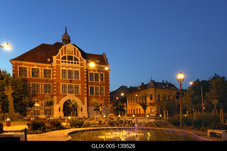 Miskolc, Földes Ferenc Gimnázium (Hősök tere)-stock-foto