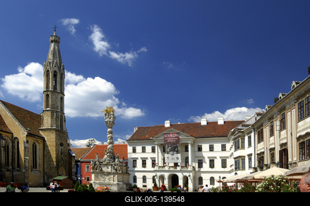 Sopron belvárosa (Fő tér)-stock-foto