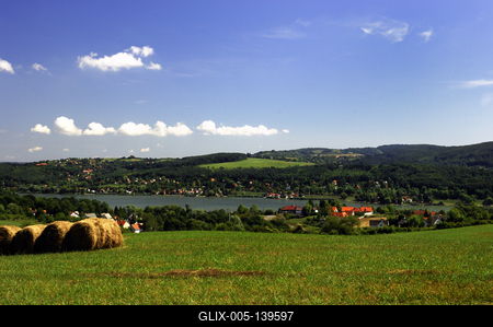 Az Orfűi-tó látképe-stock-foto