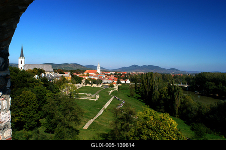 Sárospatak látványa a Rákóczi-várból-stock-foto