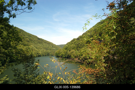Miskolc - Lillafüred, Hámori-tó-stock-foto